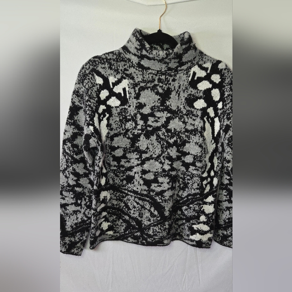 Elena Wang Angora Blend Women's XS Black/White Mock Neck Patterned Sweater